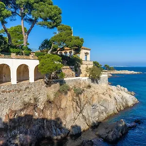 https://hostal-de-la-gavina.topcostabravahotels.com