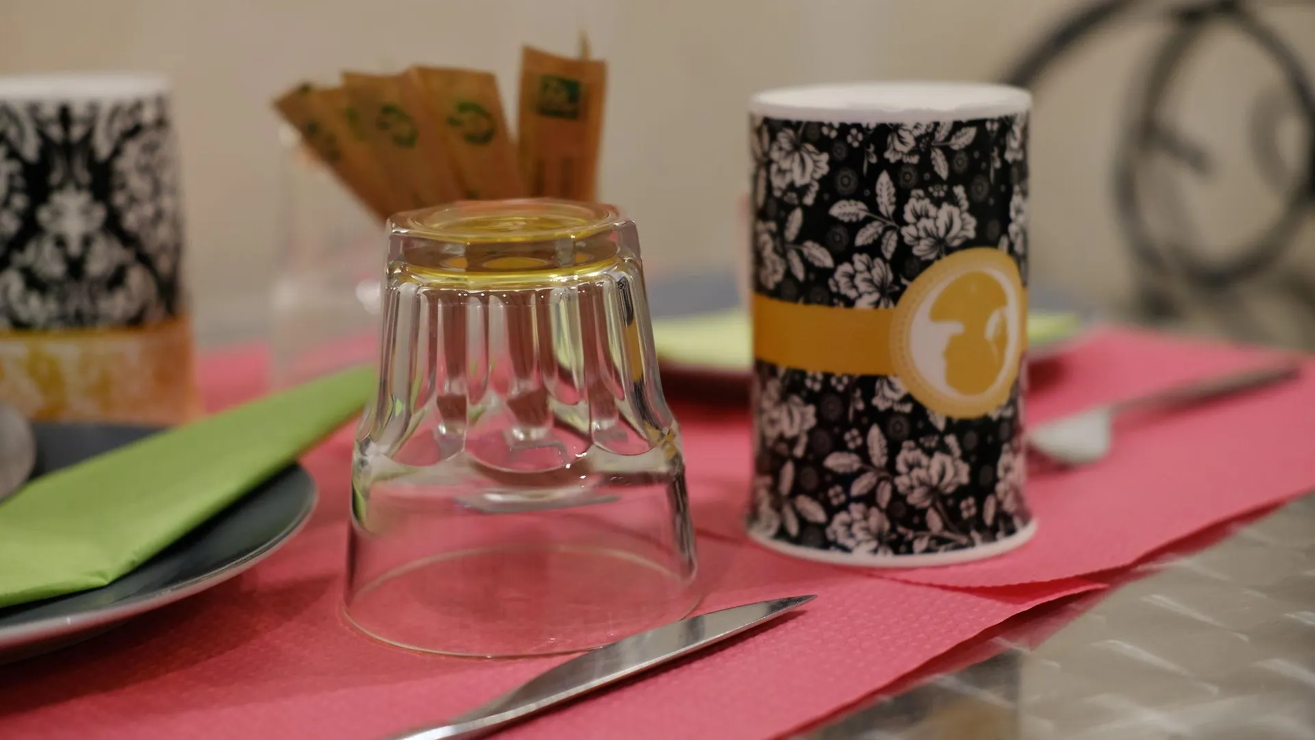 **  Amelie Hotel Paris France